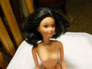 VINTAGE 1966 BARBIE DOLL,TNT, BLACK HAIRED, JOINTED LEGEXCELLENT 
