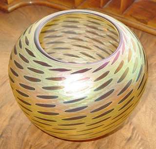 Signed LUNDBERG STUDIOS Cheetah Art Glass Basket Vase  