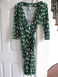   Julian Leopard Spotted Cat Green Silk Wrap Dress 8 12 DVF  