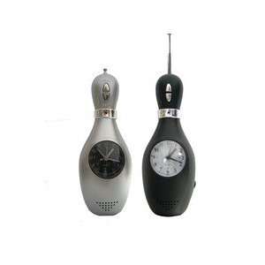    TE011    BOWLING PIN SHAPED CLOCK WITH RADIO