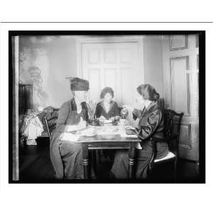  Historic Print (M) Alice Paul at lunch