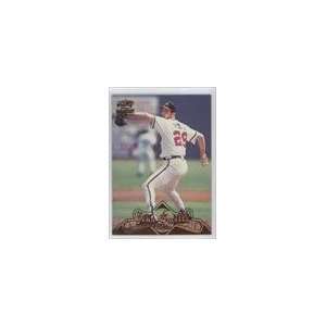    1998 Paramount Copper #135   John Smoltz Sports Collectibles