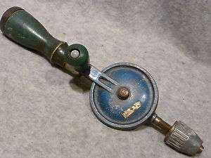 TOOLS VINTAGE HAND DRILL HOLDS ONE DRILL IN HANDEL  
