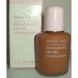  Mary Kay Day Radiance Oil Free Foundation ~ Rich Bronze 