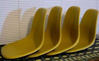   EAMES HERMAN MILLER FIBERGLASS Shell Chairs Original Midcentury  