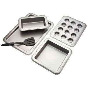 Wearever Smart Bake Five Piece Bakeware Set  Kitchen 