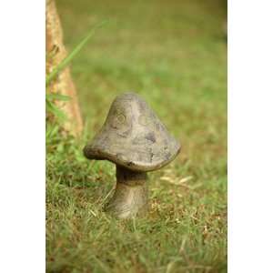    Metal Garden Mushroom Statue with Stake Patio, Lawn & Garden